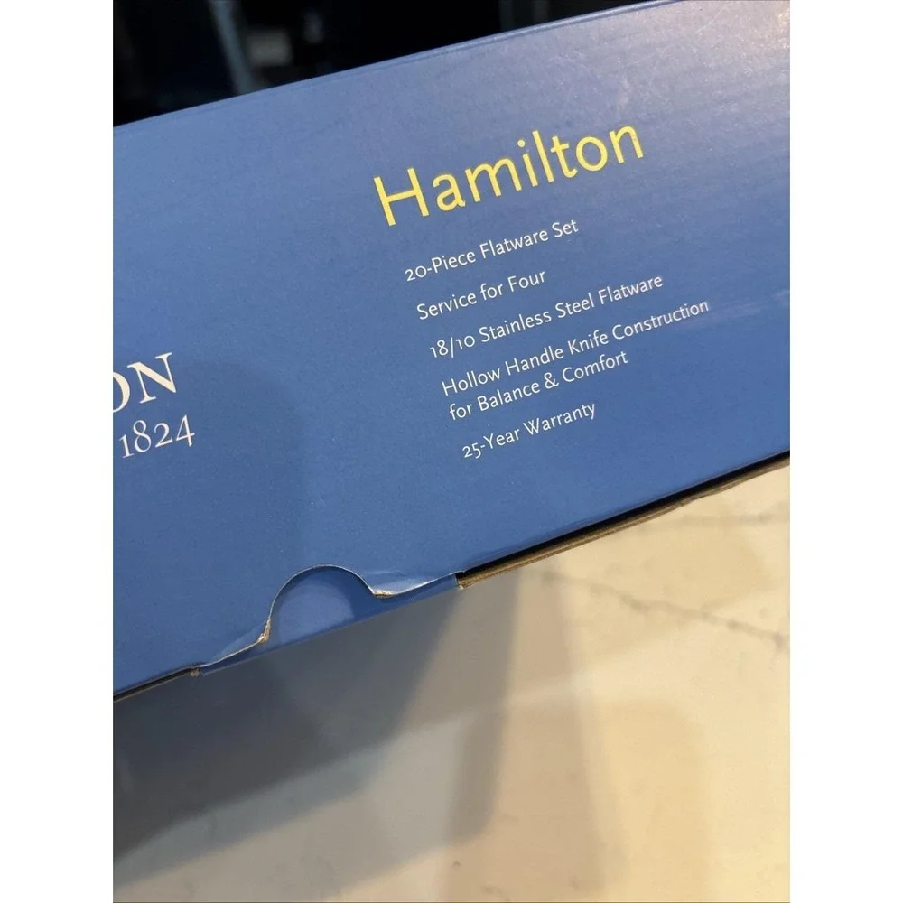 Reed & Barton Hamilton 20-Piece Flatware Set 18/10 Stainless Steel NEW IN BOX
